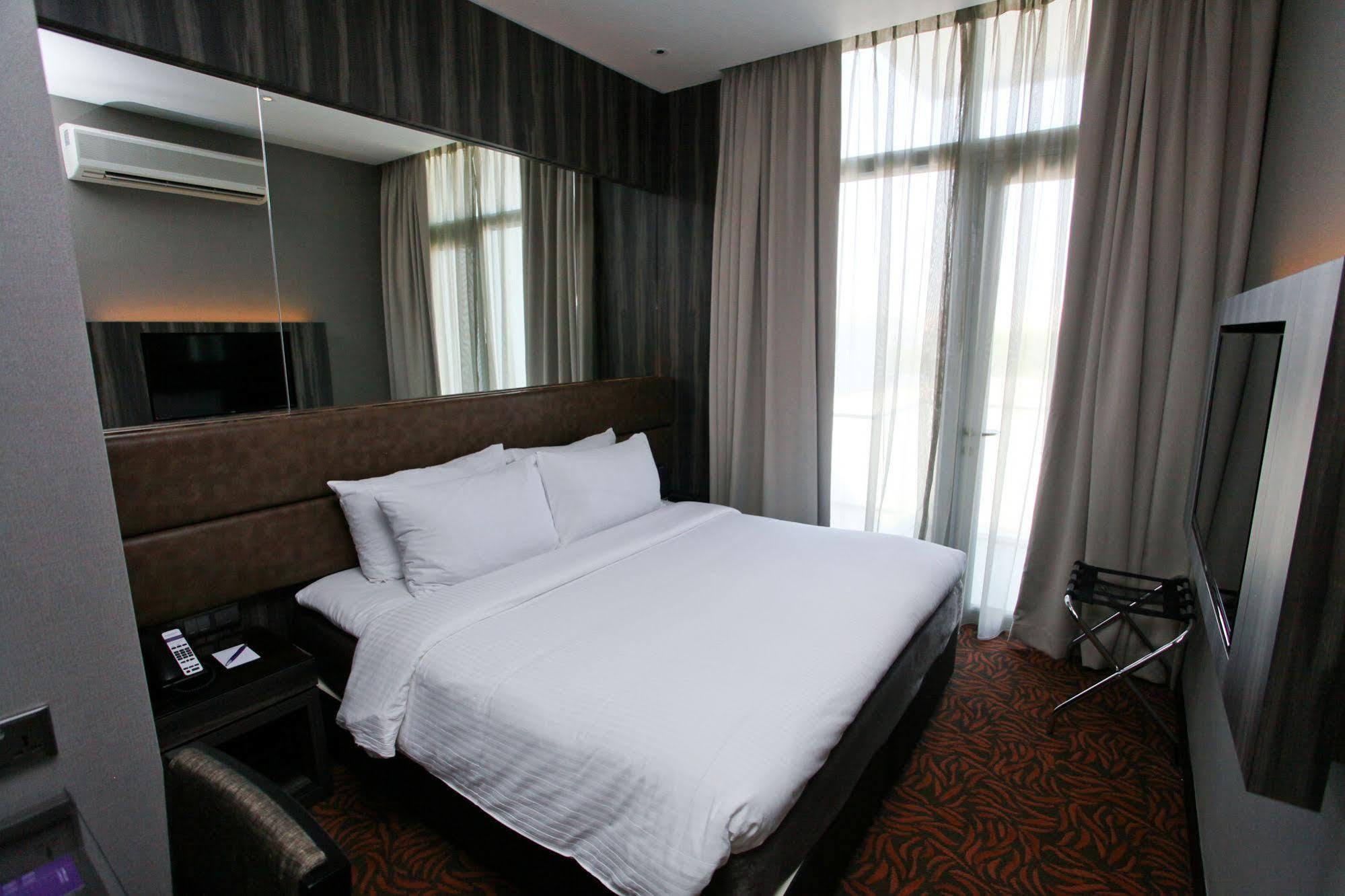 Aqueen Hotel Paya Lebar سنغافورة المظهر الخارجي الصورة